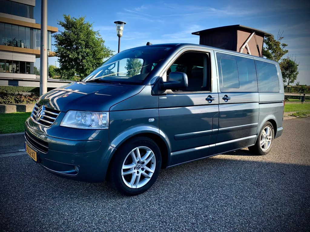 Volkswagen MULTIVAN * Camper * DynAudio * APK 03-2026 *