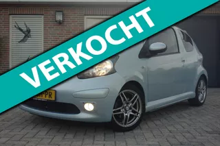Toyota Aygo 1.0-12V Sport- airco- lm velgen