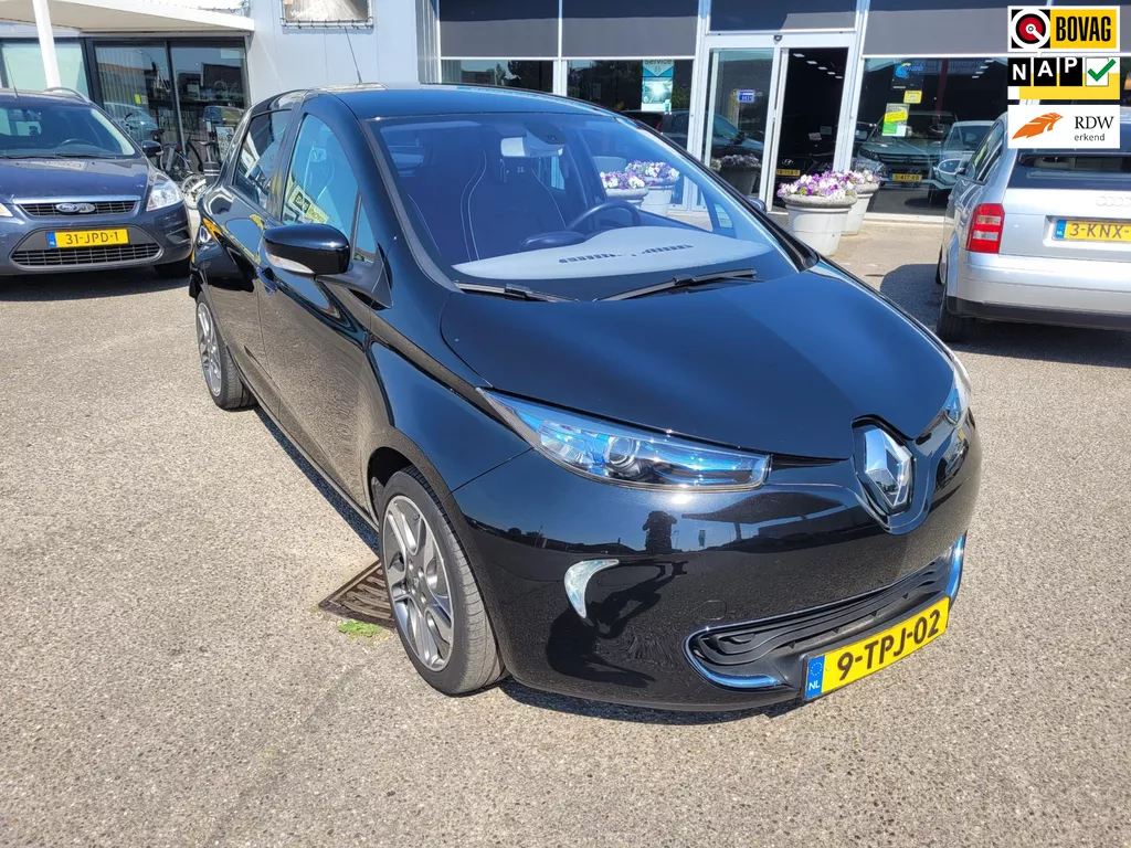 Renault ZOE Q210 Zen Quickcharge 22 kWh (huur Accu) 2 X laadkabels, Navi, € 2000 euro subsidie