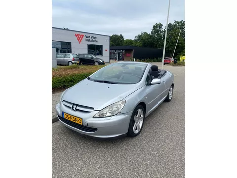 Peugeot 307 CC 2.0-16V AIRCO / LEDEREN BEKLEDING