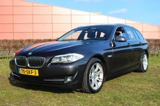 BMW 5 Serie 523i Automaat, High Executive, Sunroof, Winterset.
