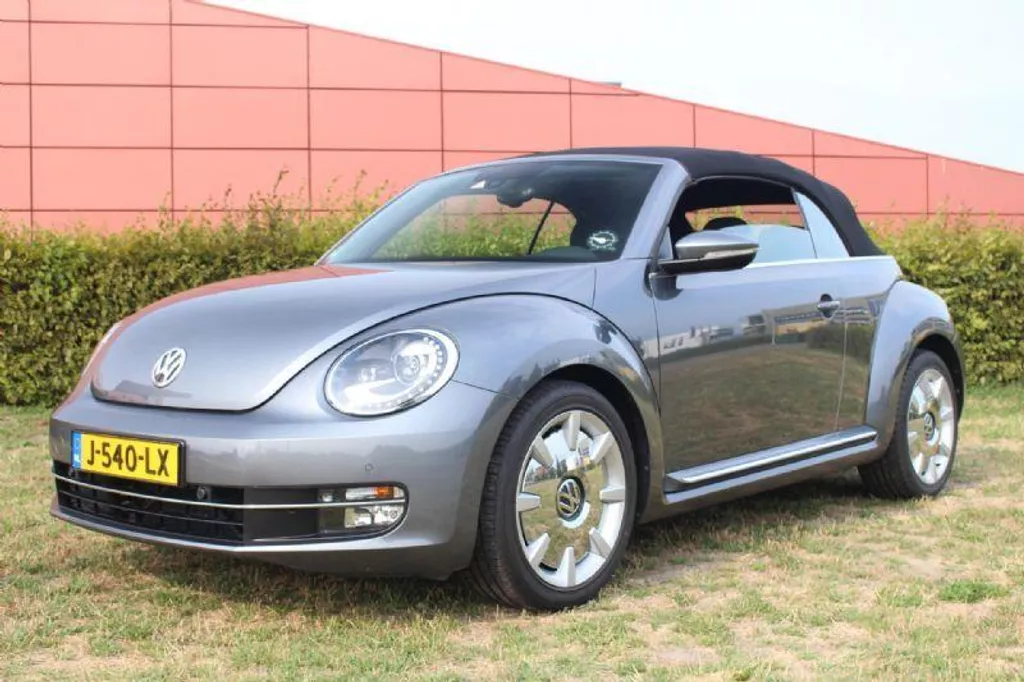 Volkswagen Beetle 1.2 TSI Automaat Design, Navi, Clima.
