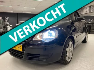 Volkswagen Polo 1.4-16V Comfortline,Automaat,Xenon verlichting,Lage Km,NAP,LM Velgen,Rijklaar.