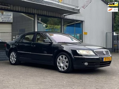 Volkswagen Phaeton 4.2 V8 5p.* 2004 * Youngtimer *