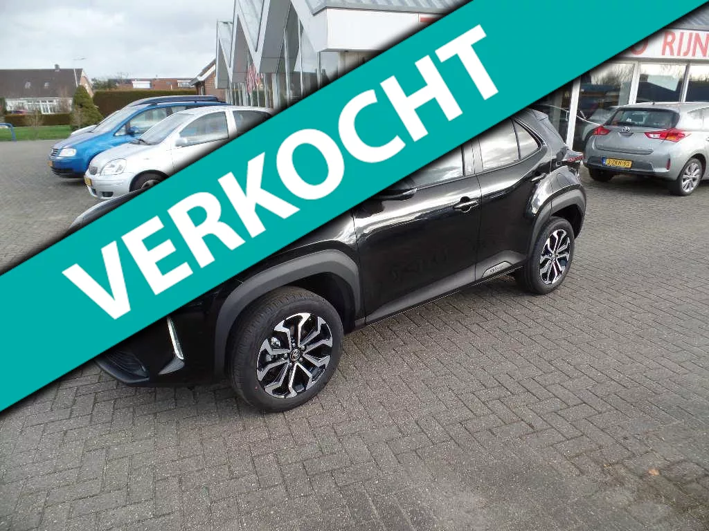 Toyota Yaris Cross 1.5 Hybrid Comfort ,navi, camera, key-less