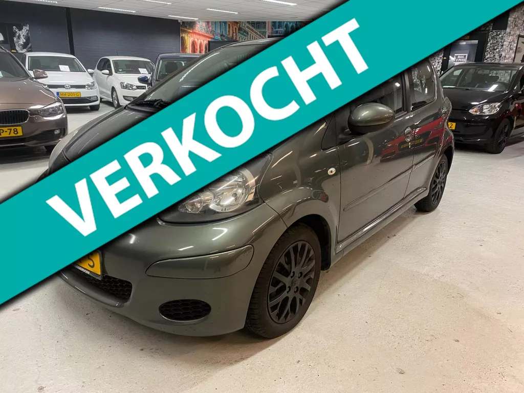 Toyota Aygo 1.0-12V Aspiration Green,NAVI,LEDER,APK,NAP.NL AUTO,RIJKLAAR.