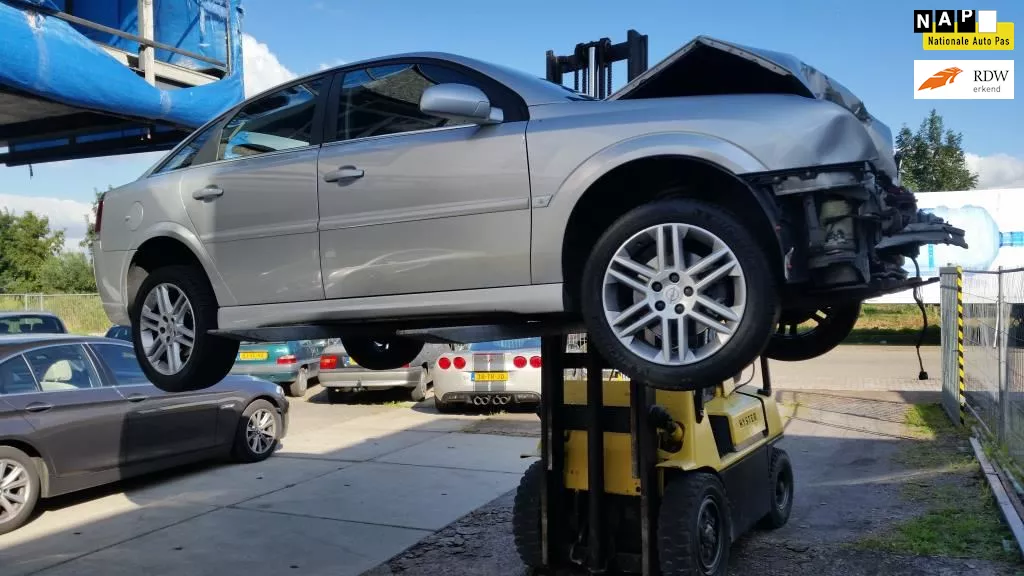 Opel Vectra GTS 3.2 V6 Elegance