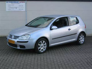 Volkswagen Golf 1.9 TDI (bj 2005) AIRCO / DVD / CRUISE CONTROLE / ELEK RAMEN
