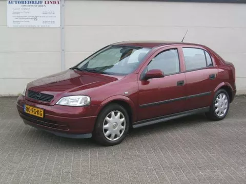 Opel Astra 1.6 Pearl (bj 2000) 5 DRS / AIRCO / TREKHAAK / NAP