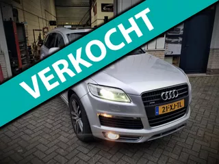 Audi Q7 3.0 TDI quattro 5+2 Panoramadak/ 20''Velgen/ 7-persoons/ Boekjes compleet !