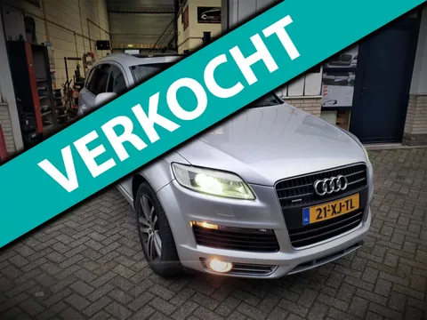 Audi Q7 3.0 TDI quattro 5+2 Panoramadak/ 20''Velgen/ 7-persoons/ Boekjes compleet !