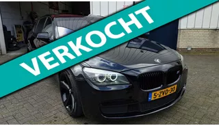 BMW 7-serie M750Li High Executive 500PK / 21''Velgen Massagestoelen/Schuifdak