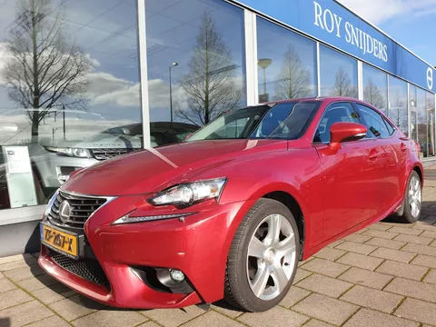 Lexus IS 300h Hybride