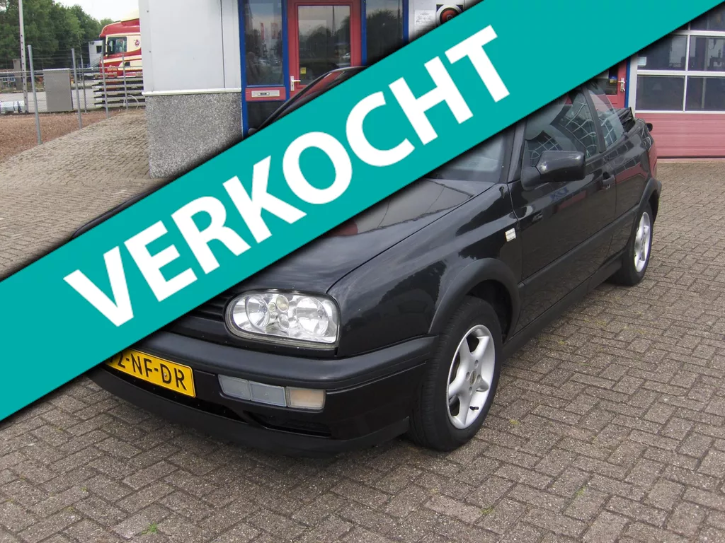Volkswagen Golf Cabriolet 1.8