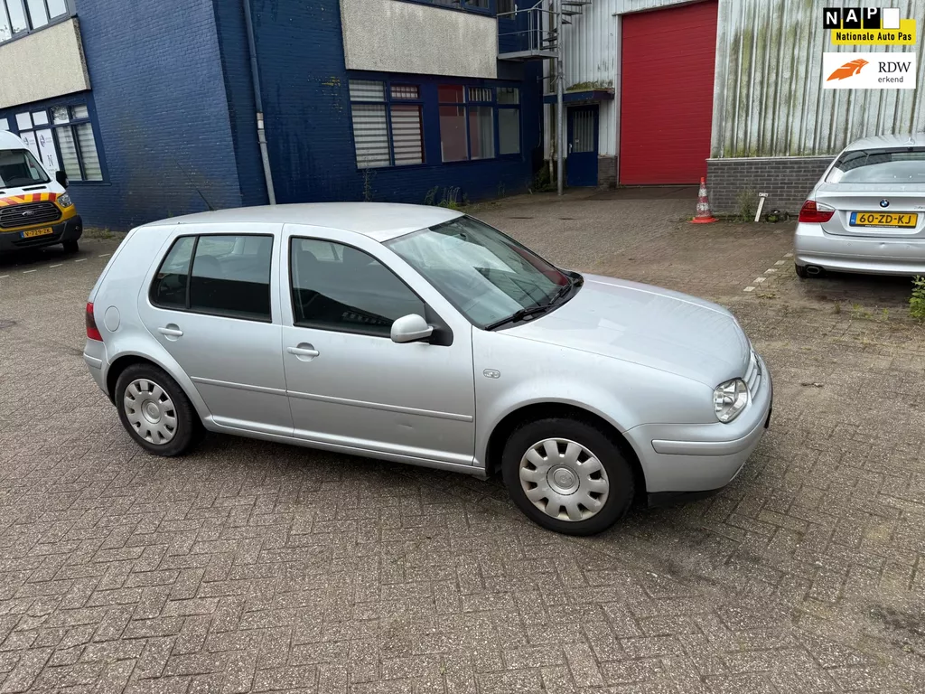 Volkswagen Golf 1.6-16V Sportline (( airco )))