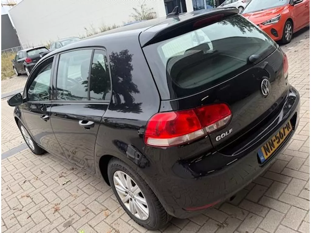 Volkswagen Golf 1.2 TSI Highline BlueMotion 5 Drs / navi / Clima
