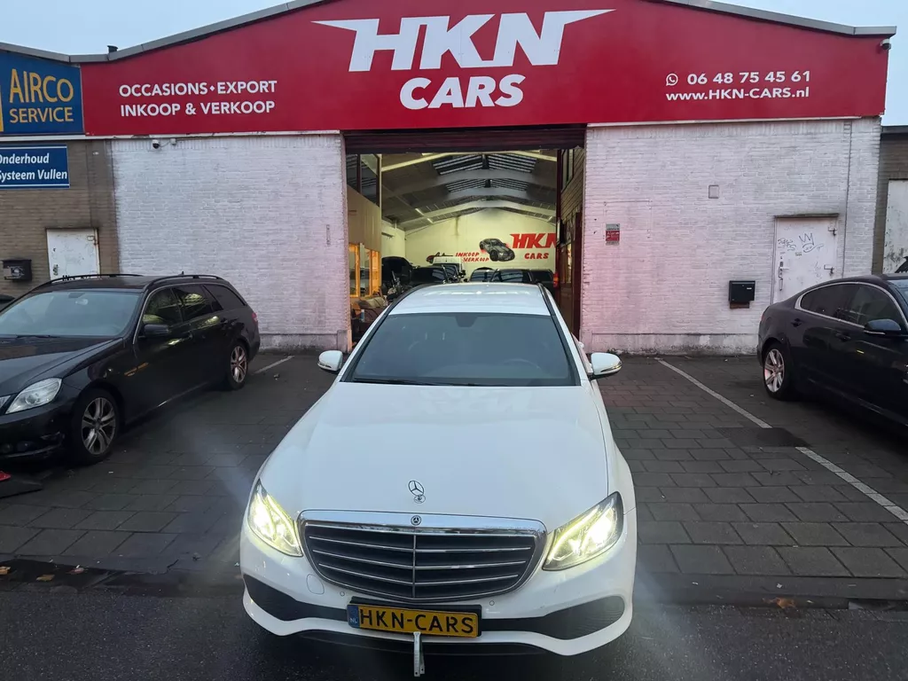 Mercedes-Benz E-klasse Estate 200 d Business Plus Edition BJ 2019 GROOTBEELD CAMERA
