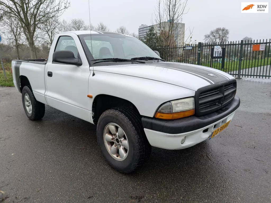 Dodge Dakota V6 Automaat benzine 4X4 Apk 27-11-2026