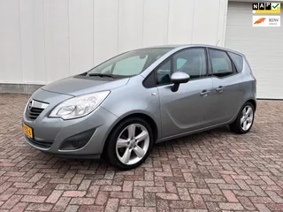 Opel Meriva 1.4 Turbo Edition airco 2010 1e eigenaar nl auto 5700km trekhaak