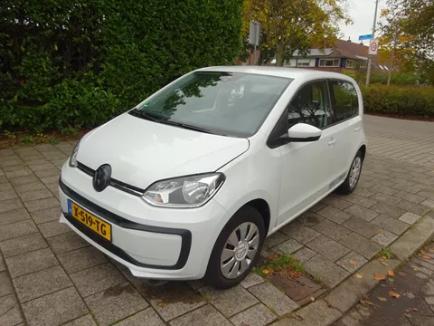 Volkswagen Up! 1.0 MET NAVIGATIE, AIRCO & APK TOT 18-05-2026!