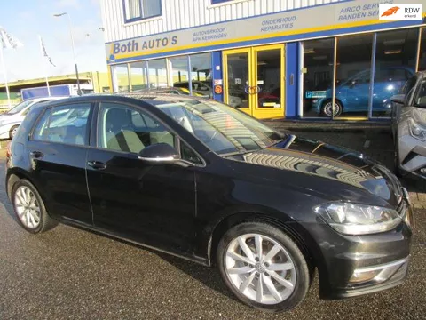 Volkswagen GOLF 1.0 TSI Highline Business R