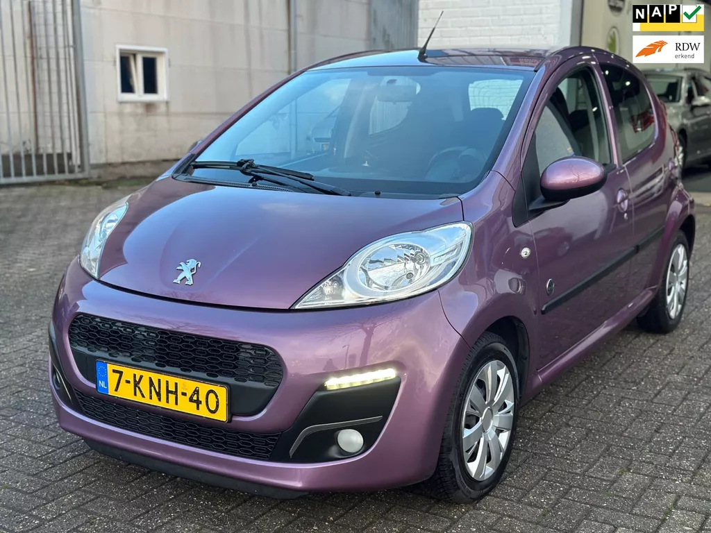 Peugeot 107 1.0 Envy Bj:2013 Bleutooth Airco El Ramen NAP