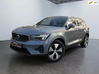 Volvo XC40 1.5 T4 Plug in Hybrid Core Bright Model 2023 Navi Carplay Camera L.m