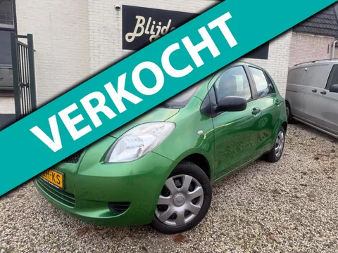 Toyota Yaris 1.0 VVTi Spirit 5Deurs | Airco | Trekhaak | Nieuwe APK