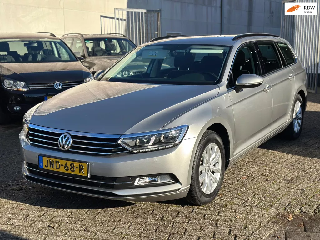 Volkswagen Passat Variant 1.4 TSI ACT Comfortline Bj:2016 ACC VerwarmdStuur Camera Navi LED