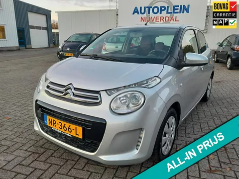 Citroen C1 1.0 e-VTi Selection in Nederland nieuw geleverde netjes onderhouden auto op all seasons banden!