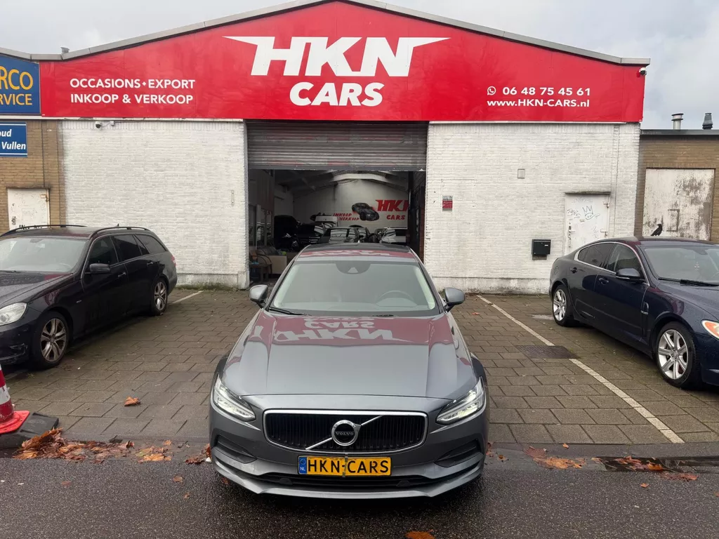 Volvo S90 2.0 D4 Momentum bj 2018 leer navi camera
