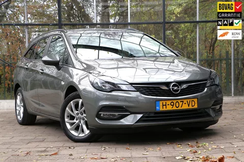 Opel Astra 1.2 Edition LED / Camera + PDC / Carplay / Trekhaak / Rijklaarprijs! / 12mnd Bovag