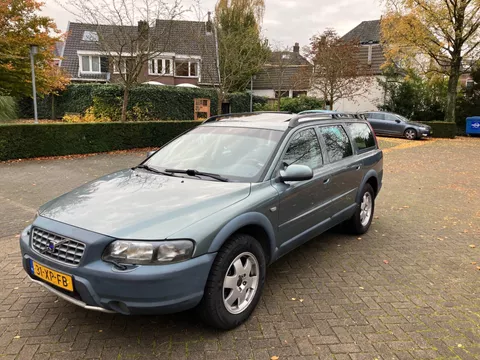 Volvo V70 Cross Country 2.4 T