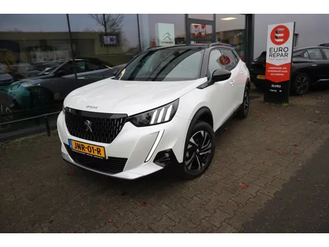 Peugeot 2008 1.2 PureTech GT 130PK AUTOMAAT NAVI CLIMA CAMERA ADAPTIVE CRUISE KEYLESS PDC V+A RIJKLAARPRIJS!!