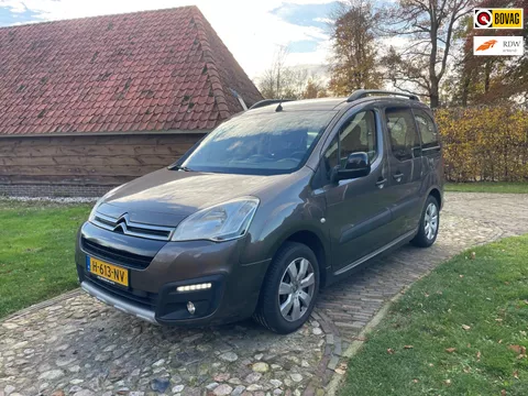 Citroen Berlingo 1.2 PureTech XTR-CLIMA-PDC-TREKHAAK-NW RIEM-