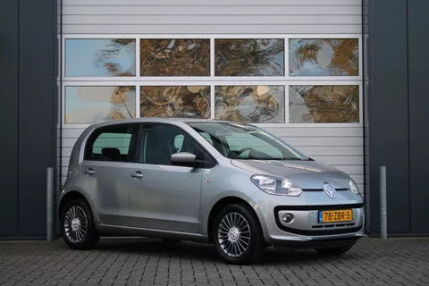 Volkswagen Up! 1.0 high up! Automaat 5-Deurs Airco/Cruise/PDC/Navi/Bluetooth/15"LM/RadioCD.AUX/Elek.Ramen/Dealeronderhoud/51.773km