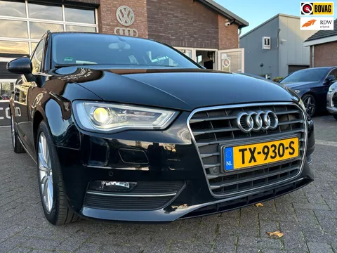 Audi A3 Sportback 1.4 TFSI Ambition Pro Line S Automaat. Leder. Clima. Panodak.