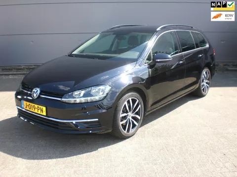 Volkswagen Golf Variant 1.0 TSI Highline 115pk Automaat (DSG)/Navigatie/Parkeer....