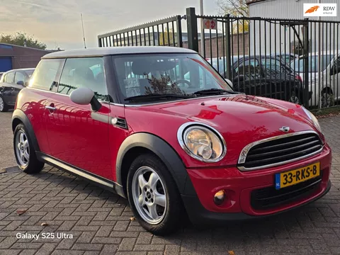 Mini Mini 1.6 One MINIMALIST Business Line 1e eigenaar dealer onderhouden airco elektrische ramen cv op afs