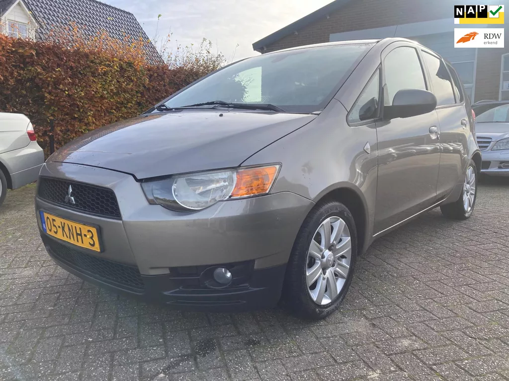 Mitsubishi Colt 1.3 Edition Two Bj 2010 Clima, PDC, Cruise, inruil is mogelijk