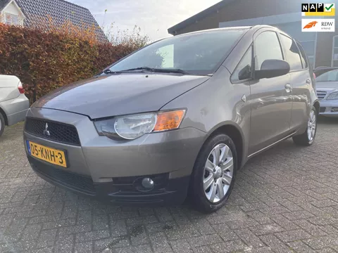 Mitsubishi Colt 1.3 Edition Two Bj 2010 Clima, PDC, Cruise, inruil is mogelijk
