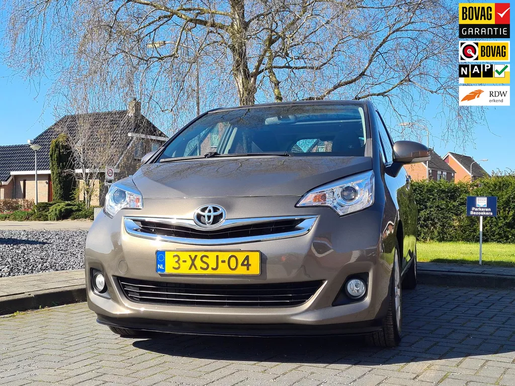 Toyota Verso-S 1.3 VVT-i Trend