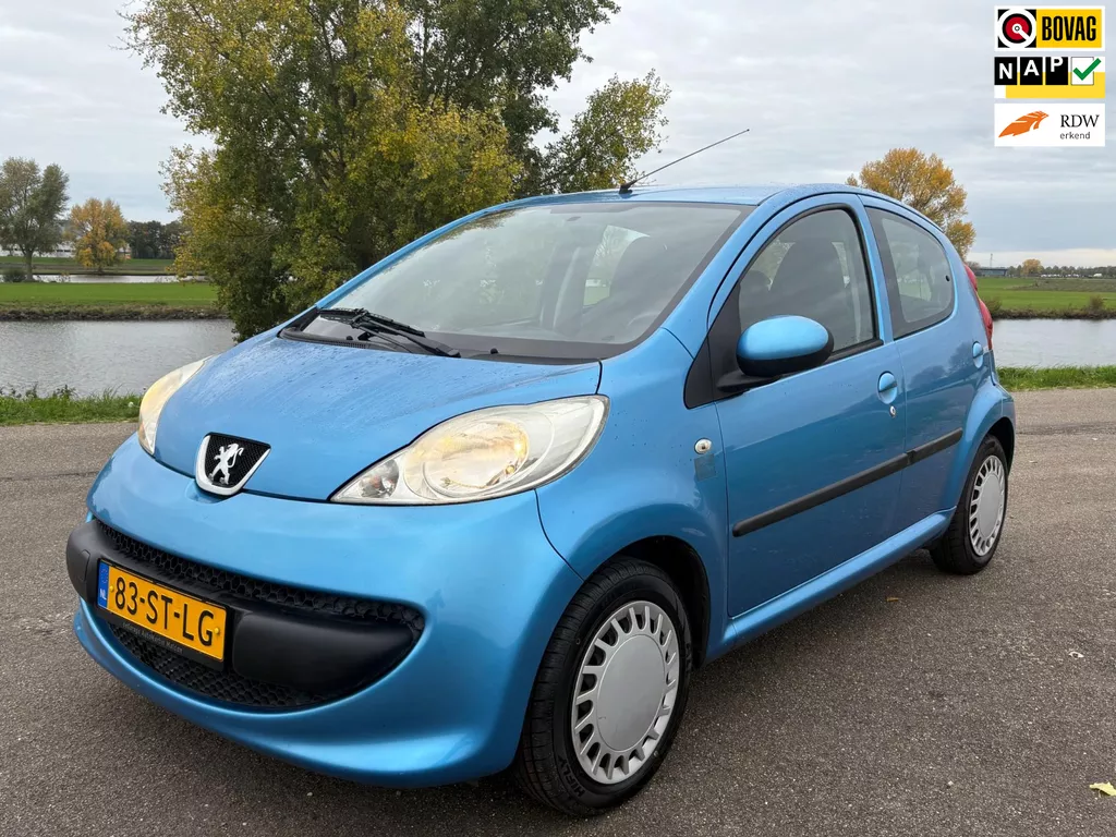 Peugeot 107 1.0-12V XS