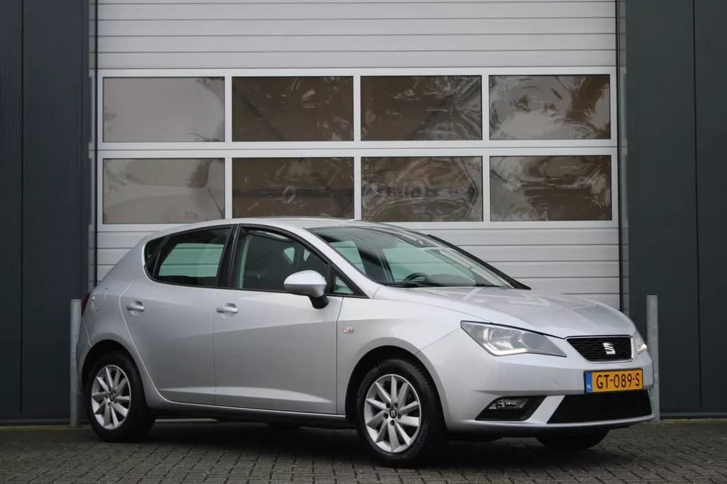 Seat Ibiza 1.0 EcoTSI Style Connect 5-Deurs Airco/Cruise/Navi/Bluetooth/PDC/AppleCarplay/AndroidAuto/15"LM/RadioCD.AUXUSB/72.981km