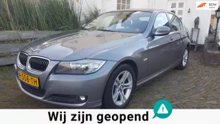 BMW 3-serie 325i Wonderschöne en 100 % BMW Dealer onderhouden auto die rijdt als nieuw. APK Net nieuw tot 29-11-2026