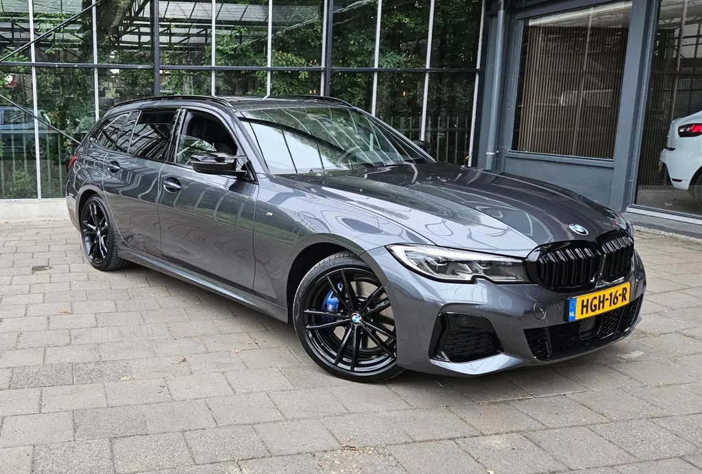 BMW 3-serie Touring M340i xDrive High Executive / M-sport / 374PK / HUD / PANO / LASER / MEMORY