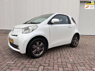 Toyota IQ 1.0 VVTi Aspiration airco stoelverwarming leder bekleding 2009