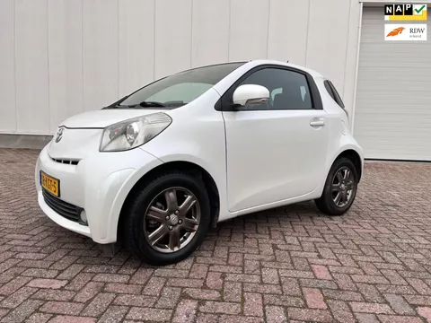 Toyota IQ 1.0 VVTi Aspiration airco stoelverwarming leder bekleding 2009