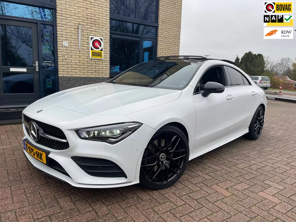 Mercedes-Benz CLA-klasse 200-AMG-PANO-Memory-sfeer