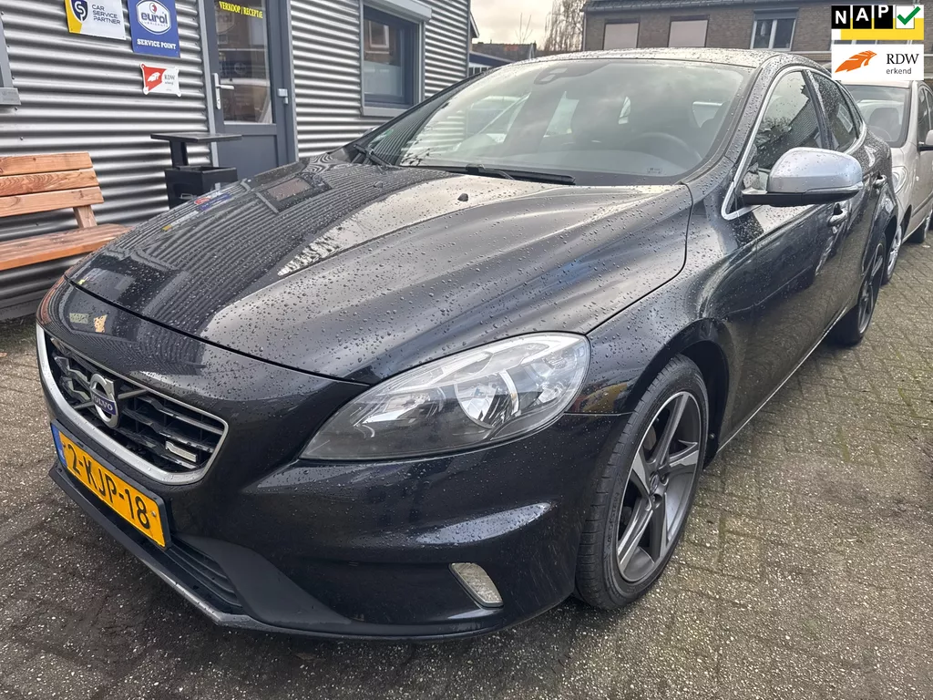 Volvo V40 1.6 D2 R-Design